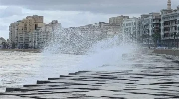 نوة الغطاس تضرب.. تحذيرات أرصاد للسواحل الشمالية اليوم